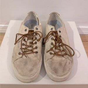 Sperry Stiper II LTT Canvas Sneaker in Salt Washed White (Men’s 11).